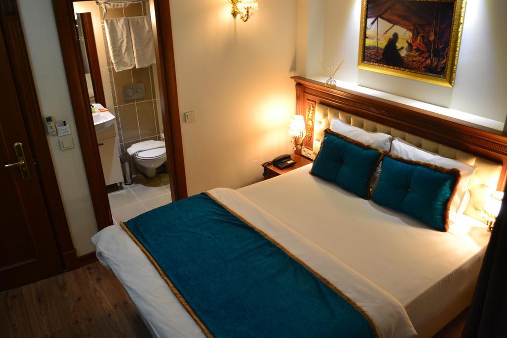 Blue Istanbul Suites Pokoj fotografie