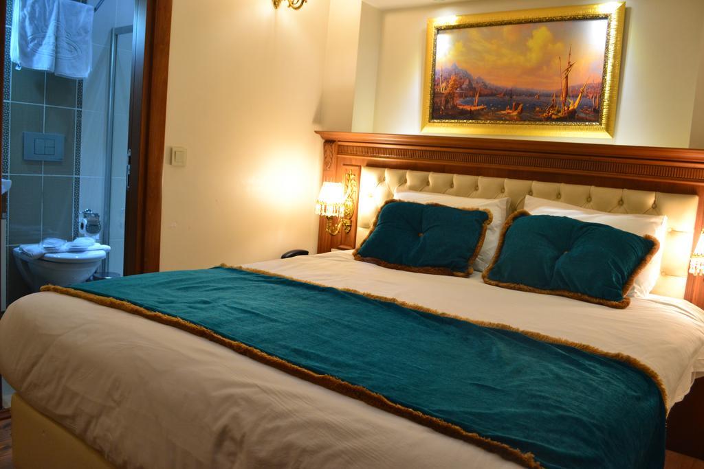 Blue Istanbul Suites Pokoj fotografie