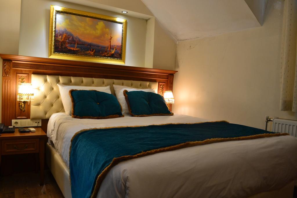 Blue Istanbul Suites Pokoj fotografie