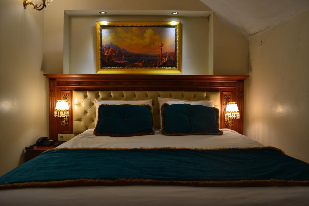 Blue Istanbul Suites Pokoj fotografie