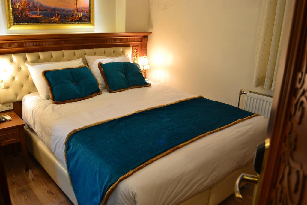 Blue Istanbul Suites Pokoj fotografie